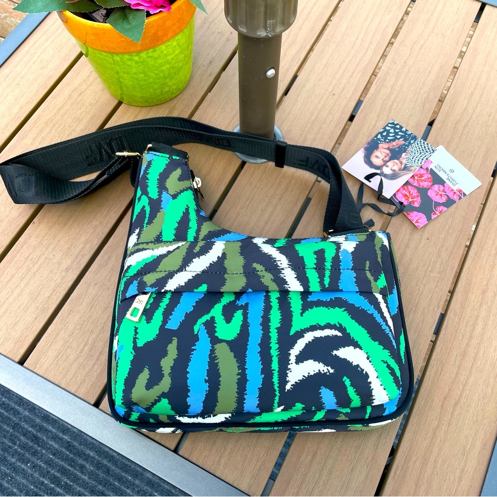 🌴 Diane Von Furstenberg Disco Zebra Green Utility Crossbody Bag - Picture 2 of 8